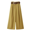 Pantaloni larghi giallo senape effetto satinato con cintura in pelle e fibbia d'oro - XS / Pants