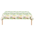 Gros plan d'une nappe en plastique Wild One avec animaux de la jungle et motifs végétaux - Nappe thème jungle