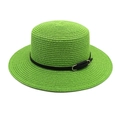 Gros plan détaillé d'un chapeau de paille vert vif avec sangle noire et boucle argentée - M(56-58cm) / Vert Fruit