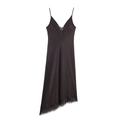 Abito sottoveste in raso marrone scuro con pizzo e orlo asimmetrico su sfondo bianco - XS / Caffè