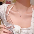 Collana minimalista in argento con piccolo pendente a nodo intrecciato da donna - Argento (Choker Nodo)