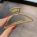 French style matte gold metal hair claw clip with large arched hollow design - Medium Gold Semicircle