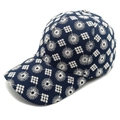 Vintage dunkelblaue Baseballkappe mit weißer Blumenstickerei und gebogenem Schirm für Sonnenschutz - M (56-58cm) / Marineblau
