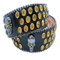 Zwarte krokodillenleer riem met gele strass-steentjes en metalen schedels - 105cm / Zwarte Riem Gele Strass Schedel