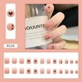 Set matte perzikroze kunstnagels met hart- en kruispatronen volledige detailweergave - Mat Hart Stijl (R530)
