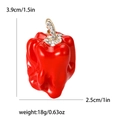 Broche de chile en esmalte rojo con metal dorado y pedrería, altura de 3,9cm - Rojo (MM-BR-4143) / Rojo