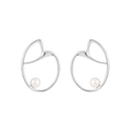 Minimalistische S925 Sterling Silber Herzohrringe mit Perlen auf weißem Hintergrund - 925er Silber / Platinsilber (Mit 925 Silber Verschluss)