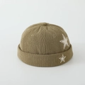 Dettaglio del berretto docker per bambini in velluto verde oliva con stelle bianche - 52cm (Consigliato 2-5 Anni) / Verde