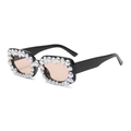 Square frame sunglasses with black rims, embedded pearls, rhinestones and light brown lenses - C4 / Black Frame Light Tea Lens