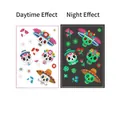Tatuajes temporales de calaveras de Halloween luminosas con efecto día y noche - Estilo Día de los Muertos (WS-Y085)