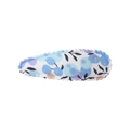 Clip BB de tela con estampado de flores azules y moradas y borde ondulado en blanco - Estilo 30