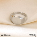 Anillo de sello de acero inoxidable plateado pulido con cara redonda de 12 mm sobre satén - US 11 / Color Acero 12mm