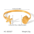 Detail view of gold starfish and shell open bracelet with size dimensions in inches - Gold Starfish Shell Bracelet (HC-B20327)