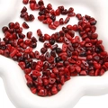 Irregular red acrylic beads for DIY jewelry making in a heart-shaped tray - Red