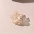 Nude pink plumeria hair claw clip with pearlescent finish and gradient resin petals - Milk Tea [4cm Small]