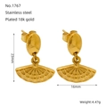 18k gold plated stainless steel fan shaped earrings with radial texture in golden finish - Fan Style (1767)