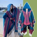 Poncho ethnique à capuche bleu avec motifs cœur en tricot et franges noires élégantes - Couleur 2