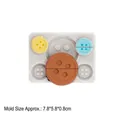 Stampo in silicone con cinque cavità a bottone di varie dimensioni per fondant e dolci - Bottone / Grigio