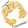 Detailansicht des Goldblattrings mit Abmessungen von 1,2 cm Breite und 1,7 cm Durchmesser - Gold