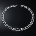 Detail of silver skull chain links with black crystal eyes and pavé rectangle clasp - 50cm Necklace / Silver