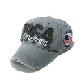 Dettaglio del ricamo 1964 America e del denim grigio lavato consumato sul berretto da baseball - M (56-58cm) / Grigio