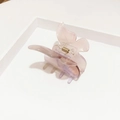 Minimalistische Schmetterlings-Haarklammer mit Farbverlauf in Rosa auf weißem Tablett - 5,5 cm / Phantomviolett