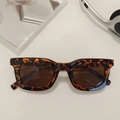 Retro tortoise shell square sunglasses with deep brown lenses and CE marking - Tortoiseshell 38