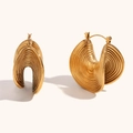 Pendientes de aro de acero inoxidable chapado en oro de 18K con diseño de espiral - Dorado