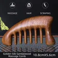 Handgefertigter Massagekamm aus goldenem Sandelholz für Kopfhautentspannung und Haarpflege - Dreieckiger Massagekamm Aus Goldenem Sandelholz