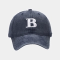 Cappello da baseball in denim lavato blu navy con lettera B ricamata in bianco - Regolabile / Blu navy