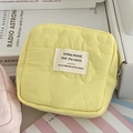 Neceser acolchado amarillo con diseño de flores y etiqueta de estilo coreano - Amarillo