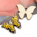 Bunte Schmetterlingsanhänger in Gold und gelber Emaille für DIY-Schmuckherstellung - Gelber Bedruckter Schmetterling (21x15 mm)
