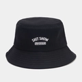 Vue détaillée de la broderie blanche SHITSHOW sur un chapeau bob en coton noir de qualité - Taille unique / Noir