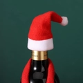 Mini rode en witte gebreide kerstmuts en sjaal set voor wijnfles decoratie - Wijnfles Mini Kerstmuts 1 St.