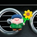 Cartoon-Schwein Lüftungsklammer mit grünem Mantel und Sonnenblume für Autodekoration - Van-Gogh-Stil Schwein (Inklusive 2 Duftplättchen)