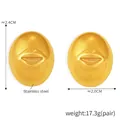 Gouden lipvormige roestvrijstalen oorknopjes van 2,4 cm hoog en 2,0 cm breed - Goud