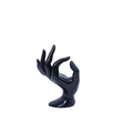 Glänzend schwarzer OK-Hand Schmuckständer für Ringe und Armbänder auf weißem Hintergrund - Hohl / Schwarz