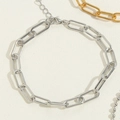 Detail of silver paperclip link bracelet with lobster clasp and adjustable chain - Paperclip Chain / Silver