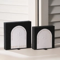 Schwarze matte 3D-Schwebebox mit goldgeprägter Blumenschrift für Schmuckpräsentationen - 7*7*2cm / Galaxieschwarz (Geprägter Stil)
