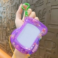 Mini lila transparenter Magnet-Zeichenbrett Schlüsselanhänger mit grünem Haken - Lila