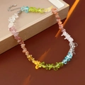 Detail van kleurrijke regenboog natuursteen ketting met verstelbare zilveren sluiting - Halsketting-Veelkleurig
