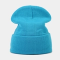 Hemelblauwe ribgebreide muts met omslag voor winterse warmte en moderne hiphopstijl - M (56-58cm) / Teal