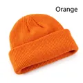 Unisex Strickmütze in leuchtendem Orange mit gerippter Textur und breitem Umschlag für Winter - Orange