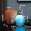 Lámpara de luna astronauta con luz azul suave y caja naranja, tamaño 15x8x9.5cm - Astronauta Luna Azul - Versión de Batería (Nº 8)