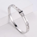 Bracciale argento con numeri romani traforati, zirconi scintillanti e fibbia decoro - Color Acciaio