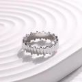 Anello aperto minimalista in acciaio inossidabile argento con design a onde e cuore - Taglia 7 (Regolabile) / Color Acciaio