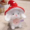 Adorabile peluche a forma di coniglio bianco con cappello a fungo rosso a pois - Rosso / 45cm