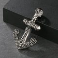 Retro-Punk-Ankeranhänger für Herren mit silber-schwarzem Totenkopf und Antik-Finish - Gitter Totenkopf Anker (KP36503-D)