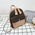 Mini zaino in pelle beige e marrone con tasca frontale e design con doppia cerniera - Albicocca