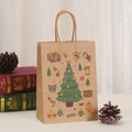 Detailansicht der Kraft-Weihnachtstüte mit festlichen Schneemann- und Baum-Mustern - 035-2 Weihnachtsbaum / 21*15*8cm